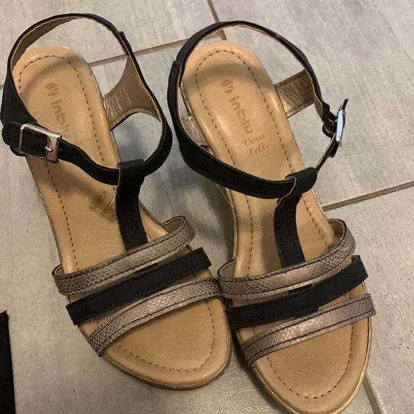 Italian Wedge shoes 7 - Picture 6 of 7